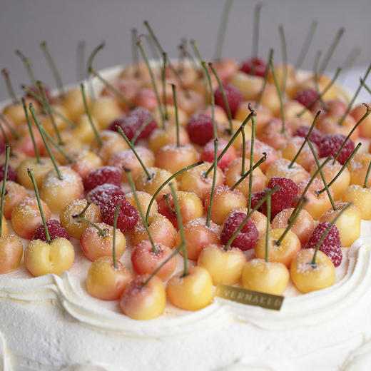 「卓卓高」TableCake｜樱桃奶油圆桌糕 商品图1