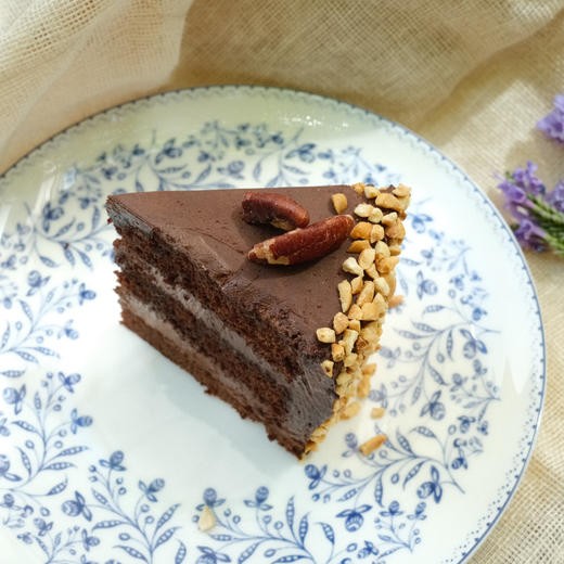 巧克力海盐花生蛋糕切角Dark Chocolate Sea Salt Peanut Pecan Cake Slice 商品图1