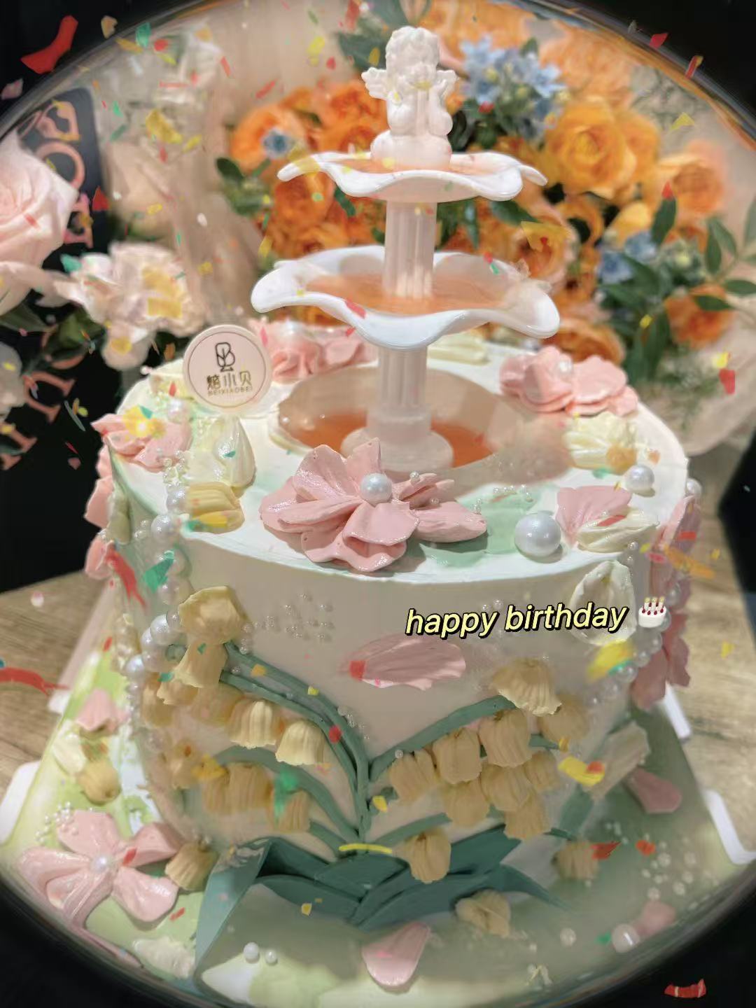 许愿池——铃兰手绘女神款生日蛋糕