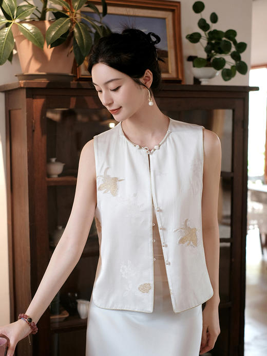 瑕疵|盛唐婧| 新中式蝶舞织金真丝缎马甲 商品图5