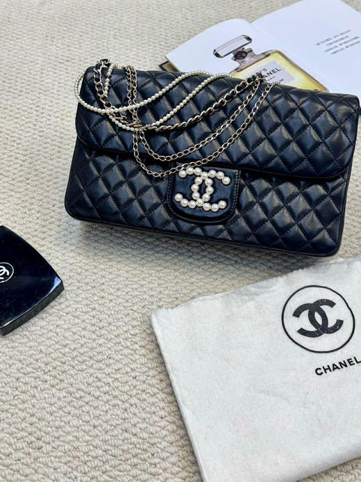 Chanel 黑色 羊皮 珍珠链条 威斯敏斯特 手提包 商品图0