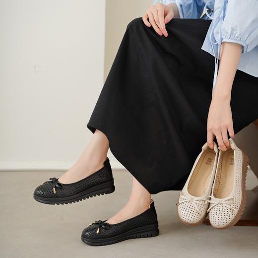 【夏季新款】2025年夏季新款舒适透气厚底坡跟防滑大底软底软面妈妈鞋T25AH16371 商品图0