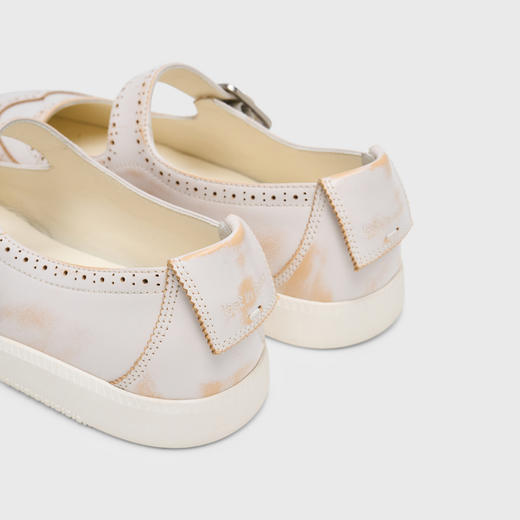 [福利价]lost in echo2025春夏新款浅口真皮轻便布洛克薄底玛丽珍小皮鞋女 商品图2