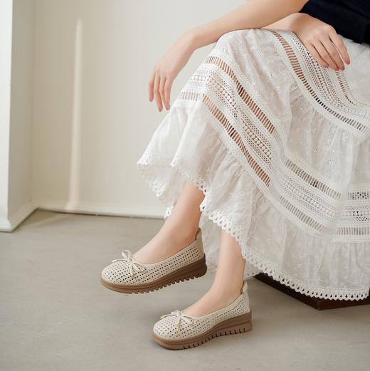 【夏季新款】2025年夏季新款舒适透气厚底坡跟防滑大底软底软面妈妈鞋T25AH16371 商品图1