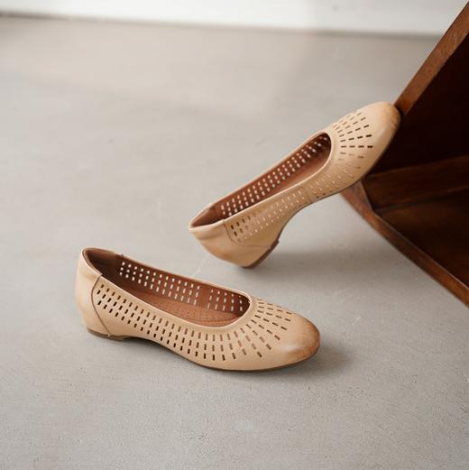 【夏季新款】2025年夏季新款舒适百搭透气软底软面浅口镂空单鞋鞋X25AH16041 商品图8