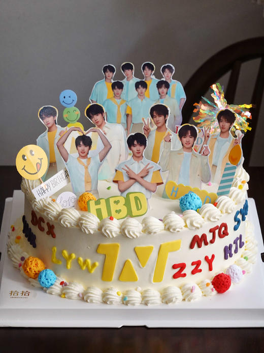 「时代少年团·TNT」明星粉丝应援蛋糕·巧克力糯米糖纸·订制照片·100%动物奶油（附图10寸·提前24小时预订） 商品图0