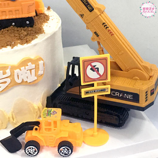 新款3D立体挖掘机蛋糕  | 机身可360°旋转，挂钩可上下伸缩，真实模拟挖掘场景 商品图6