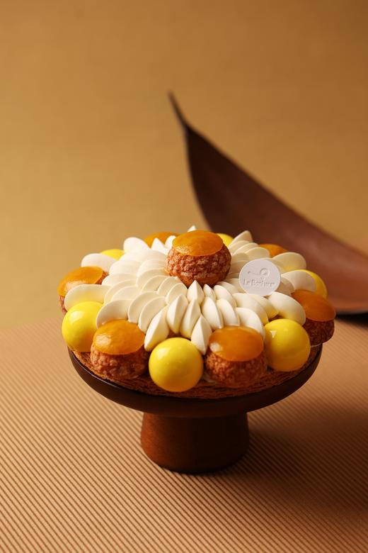 仲夏圣多诺黑（Midsummer Saint-Honoré）·西点（图片是6寸） 商品图0