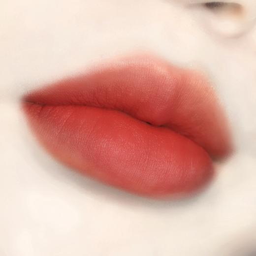 碧波曼 轻雾哑光黑管口红 #808焦糖南瓜 3.5g 商品图1