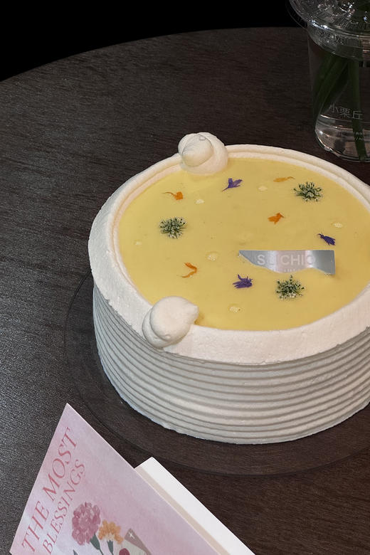 花楹未央 | 柠檬香草菠萝有机玫瑰奶油蛋糕 商品图4