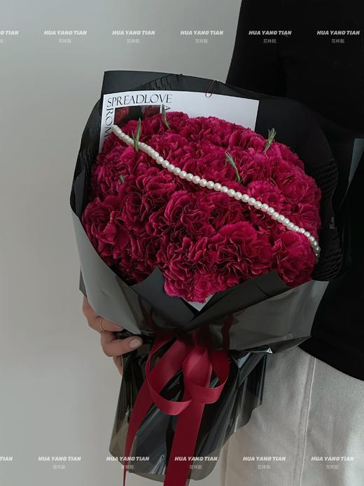 “馨礼话” · 康乃馨花束 商品图1