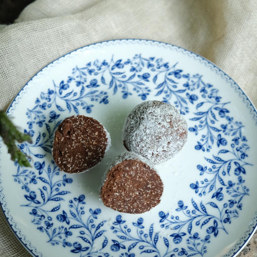 燕麦巧克力椰蓉球 Chocolate Oat Ball 商品图0