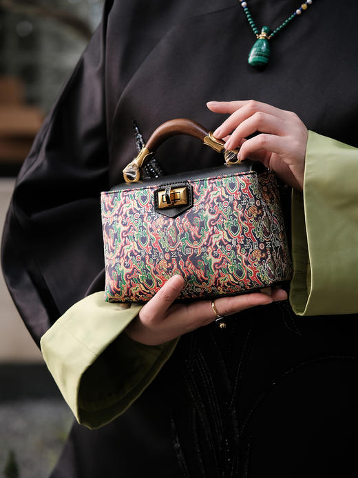 盛唐婧 |丹枫手提包-黑色[特价品] 商品图1