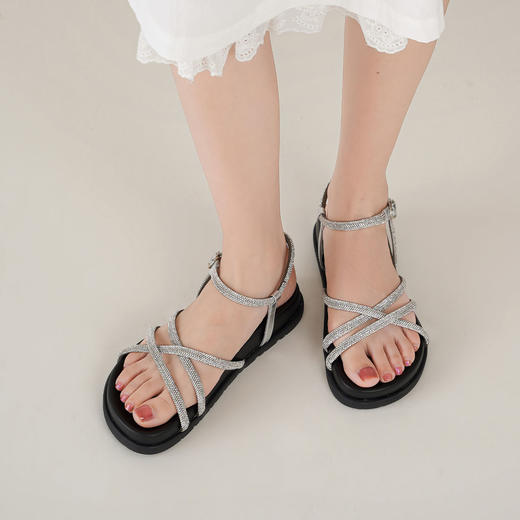 【夏季新款】西村名物2025年夏季新款舒适平底包脚露趾时尚罗马凉鞋T25BG20961 商品图2