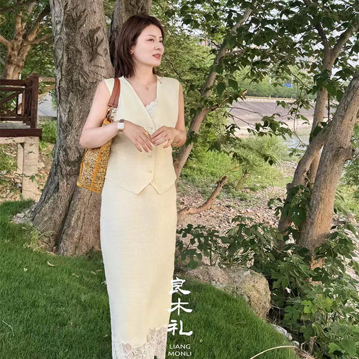 【不退不换】亚麻蕾丝马甲&亚麻蕾丝半裙 商品图2