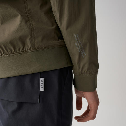 MAAP 男士 Transit Insulated Crew 墨绿色 长袖休闲卫衣 商品图3