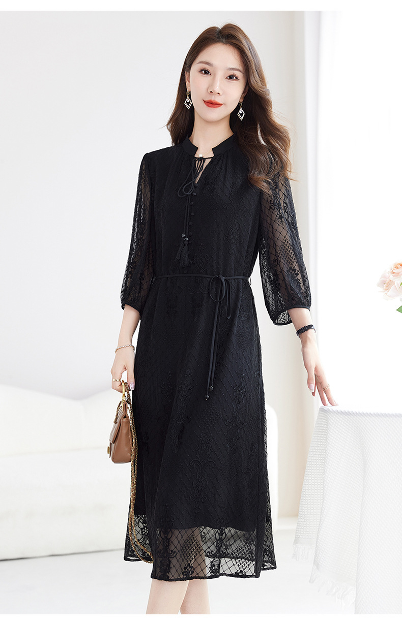 中大淑女装100%真丝绣花连衣裙立领收腰中长