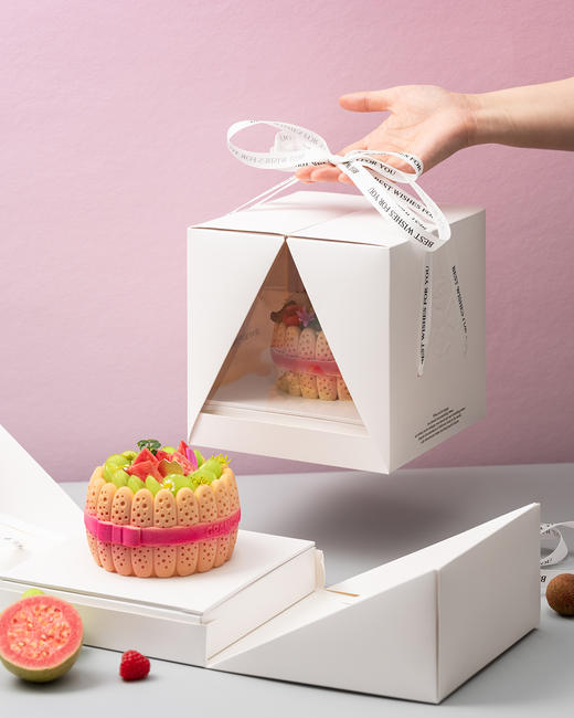 鲜果夏洛特青提芭乐慕斯生日蛋糕 商品图3