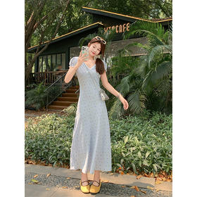 <曾小咸推荐>新品现货秒杀！卖完下架不再补 ！微信粉丝打折价！！碎花连衣裙 日常189.99/件 立减60 秒杀129.99/件！！