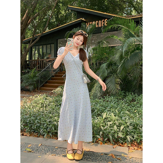 <曾小咸推荐>新品现货秒杀！卖完下架不再补 ！微信粉丝打折价！！碎花连衣裙 日常189.99/件 立减60 秒杀129.99/件！！ 商品图0