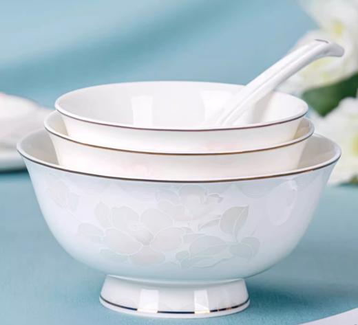 骨瓷餐具套装碗盘家用高级感轻奢新款碗碟中式乔迁结婚送礼碗陶园梦茶语冰清10人用40头餐具 商品图1