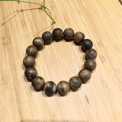 1.4海南沉香手串 商品图0