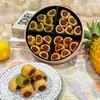 【4月7日开始陆续发货】【知味手工凤梨卷】378g 四味心选｜原只慢熬凤梨 x 热带斑斓清香 × 芝香浓郁 x 丝滑白巧｜层次丰富 回味悠长｜ 手信伴礼/办公室零食分享/休闲下午茶点 -默认不配手提袋 商品缩略图1