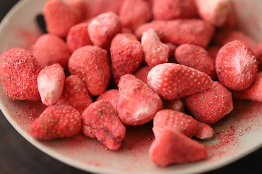 【秒杀】小吉大爱草莓脆1罐（25g/罐）+桑葚脆1罐（45g/罐） 商品图5