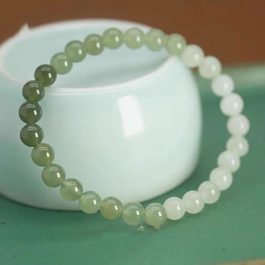 和田玉 渐变手串 盈润冰透 产地直发 商品图5