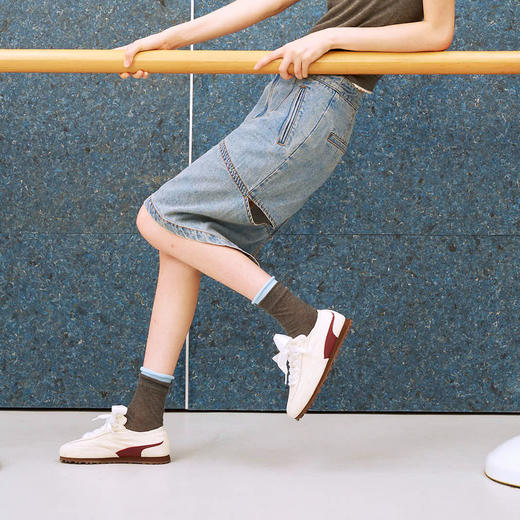 lost in echo2025夏季新款时髦手工抽褶超轻透气薄底芭蕾阿甘鞋女 商品图5