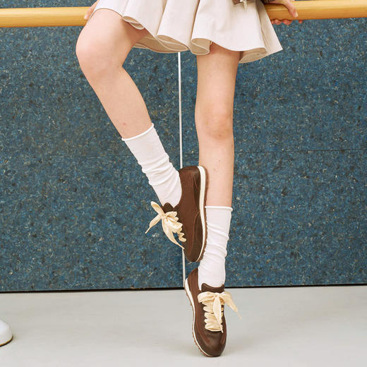 lost in echo2025夏季新款时髦手工抽褶超轻透气薄底芭蕾阿甘鞋女 商品图8