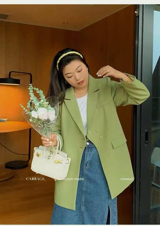 参与8折活动！超级福利【诗铭洛可】2026XCA459西服外套四粒扣大码胳膊镂空遮肚显瘦遮肉西服女 商品图0