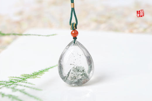 绿幽灵水晶吊坠 配精美挂绳 商品图3