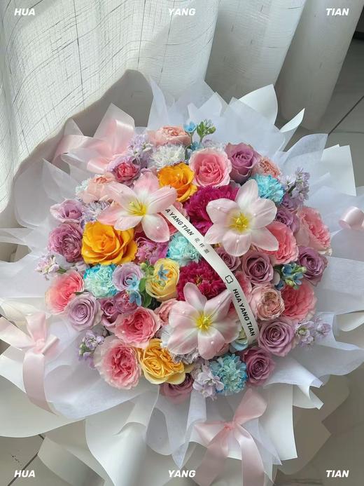 璀璨爱河 · 花束 商品图0