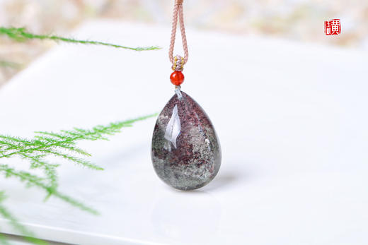 红幽灵水晶吊坠 配精美挂绳 商品图2