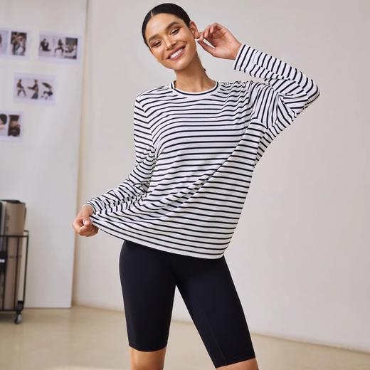 跃牌【周游世界系列】2025春夏新品天丝纤维长袖消臭抑菌运动T宽松条纹上衣TP0885 商品图2