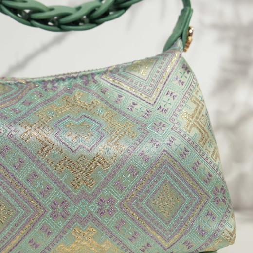 壮锦-米色蟒龙纹小手提包 商品图7