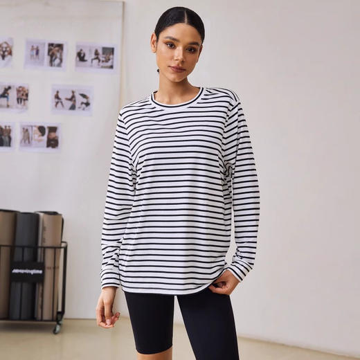 跃牌【周游世界系列】2025春夏新品天丝纤维长袖消臭抑菌运动T宽松条纹上衣TP0885 商品图0