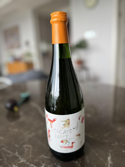 【微醺】莫斯卡托小甜水低气泡葡萄酒 & 多奈利无醇起泡葡萄汁 商品图1