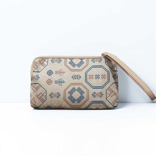 壮锦-黑色四燕纹手拿包 商品图3