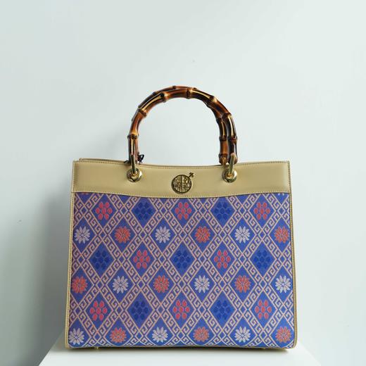 壮锦-酒红色万寿纹竹节手提大包 商品图6