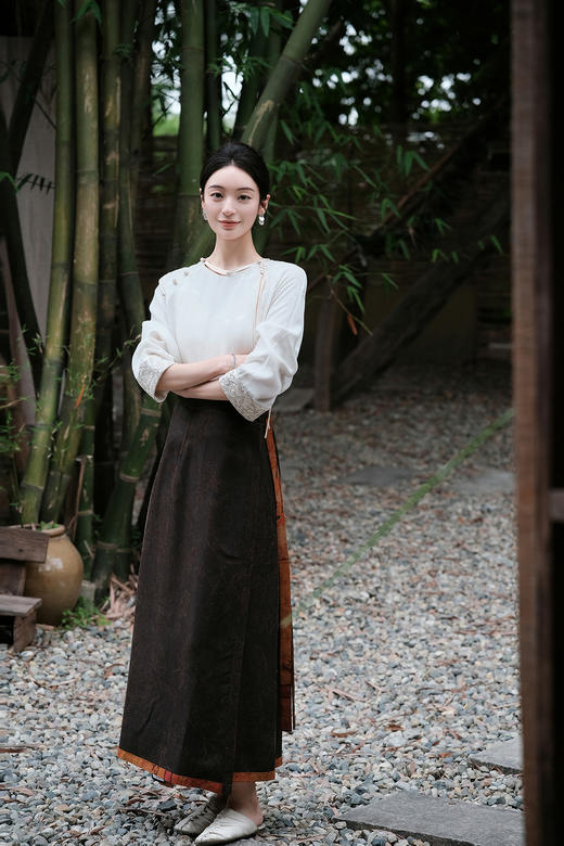 盛唐婧 |真丝香云纱直筒一片裙 商品图2