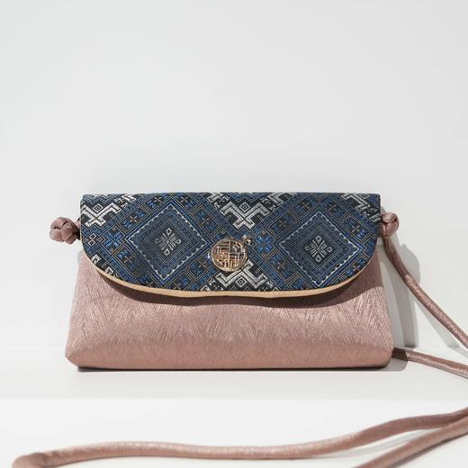 壮锦-粉色几何纹单肩斜挎小包 商品图4