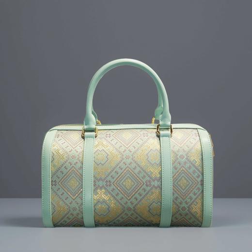 壮锦-黑色四燕纹圆柱包 商品图6