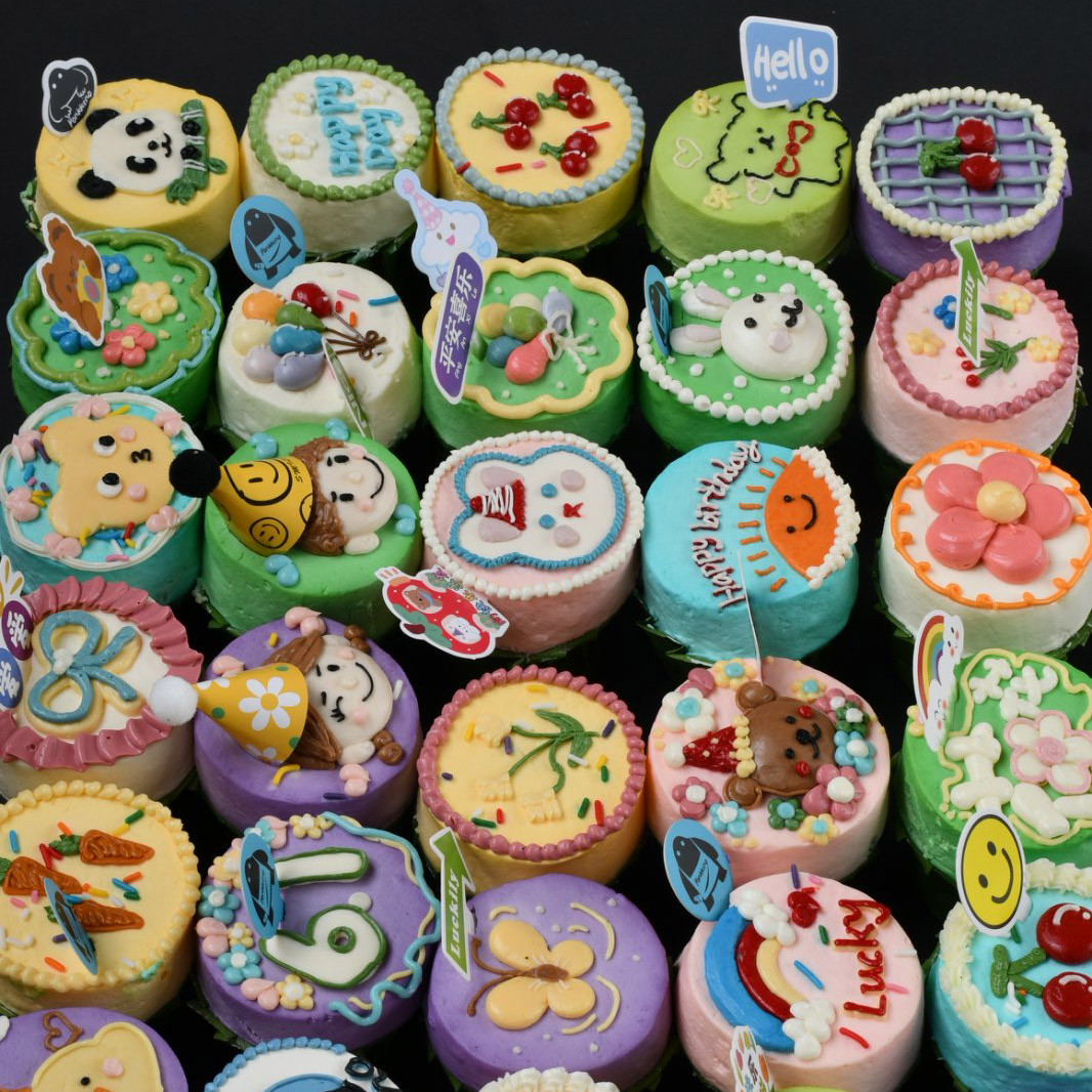 手绘杯子生日蛋糕