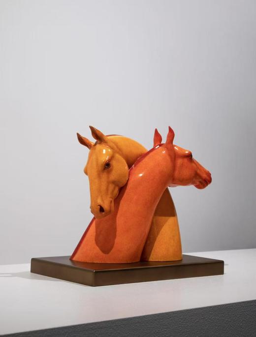 任亮《共生系列-紧密》铜雕塑 商品图3