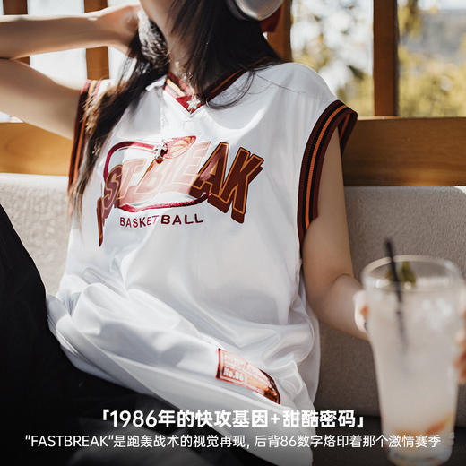 马登夏日高街运动宽松篮球服复古撞色T恤无袖慵懒球衣坎肩背心女 商品图2