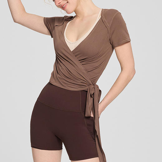 跃牌【周游世界系列】柔软亲肤透气交叉两穿式瑜伽开衫罩衫TP0912 商品图1