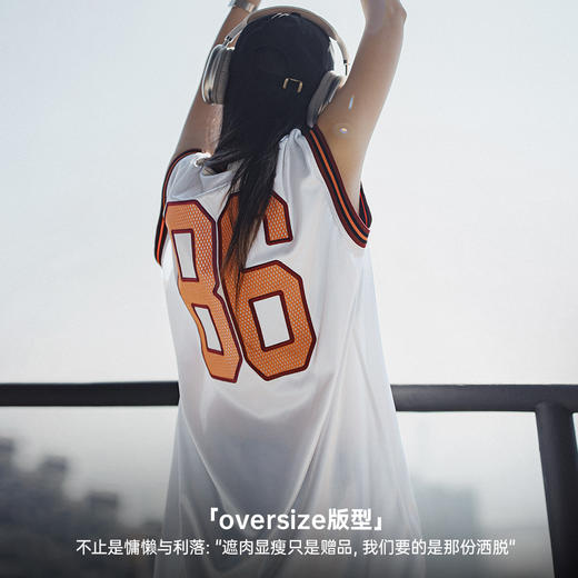 马登夏日高街运动宽松篮球服复古撞色T恤无袖慵懒球衣坎肩背心女 商品图3