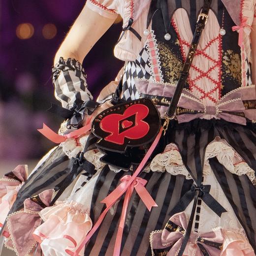 【储值金活动】黑桃扑克包 古典玩偶 Lolita，限充值储值金用户，请使用优惠券兑换 商品图0